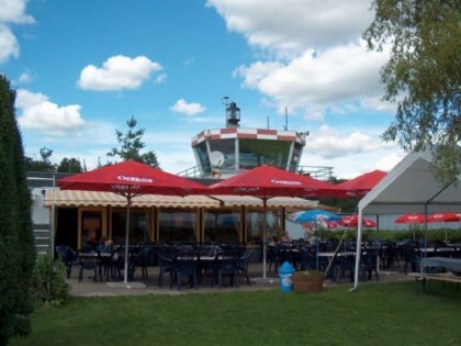 Photo: Restaurant &amp; Cafeteria am Flugplatz